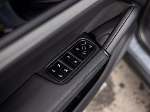 New 2026 Porsche Cayenne S AWD/4WD image 40