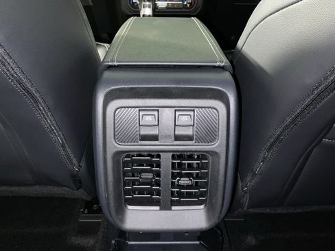 New 2026 Ford Bronco Outer Banks AWD/4WD image 17