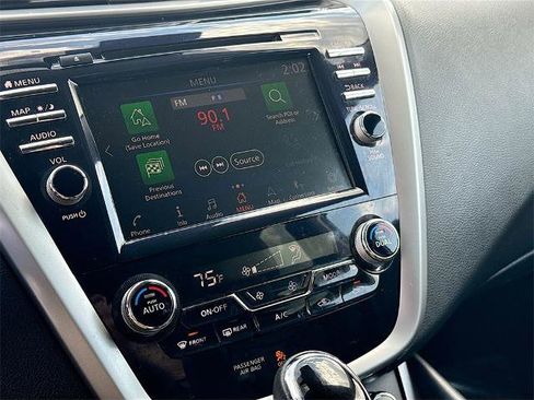 Used 2020 Nissan Murano SL w/ Moonroof Package image 13