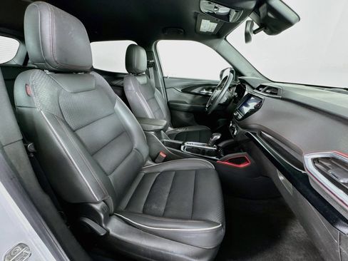 Used 2021 Chevrolet TrailBlazer RS w/ Convenience Package AWD/4WD image 26