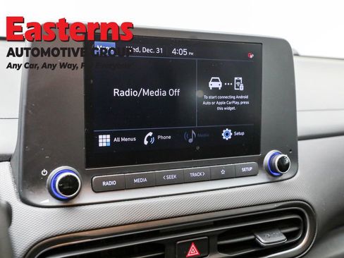 Used 2023 Hyundai Kona SEL image 19