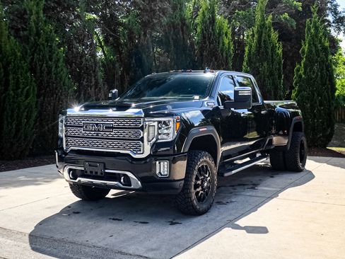 Used 2020 GMC Sierra 3500 Denali w/ Denali Ultimate Package AWD/4WD image 5