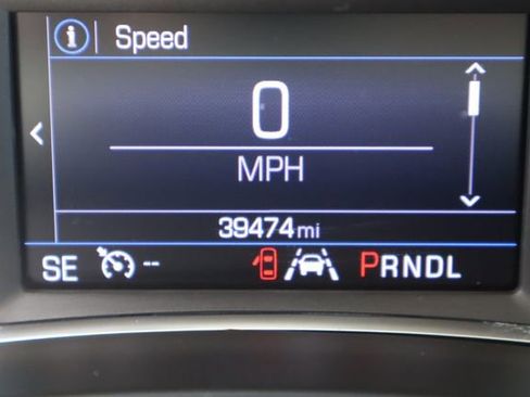 Used 2022 Chevrolet Equinox LT FWD image 38
