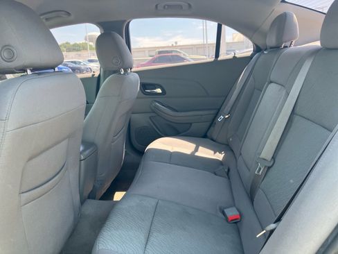Used 2015 Chevrolet Malibu LS w/ Protection Package FWD image 32