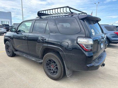 Certified 2023 Toyota 4Runner SR5 Premium w/ Moonroof Package AWD/4WD image 4
