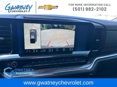 Used 2022 Chevrolet Silverado 1500 LTZ w/ Z71 Off-Road Package AWD/4WD image 19