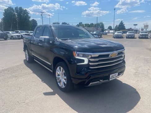 Used 2023 Chevrolet Silverado 1500 High Country w/ High Country Premium Package image 8