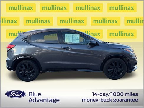 Used 2022 Honda HR-V Sport image 2