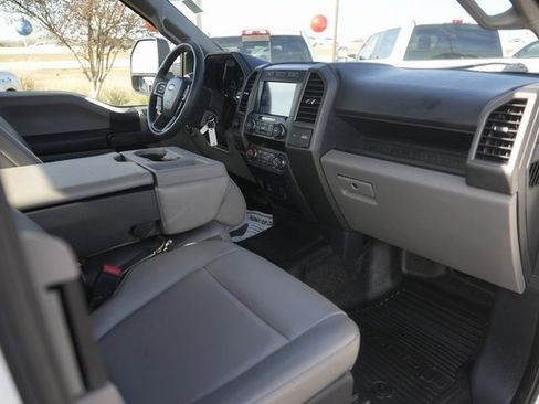 Used 2022 Ford F350 XL w/ Power Equipment Group image 17