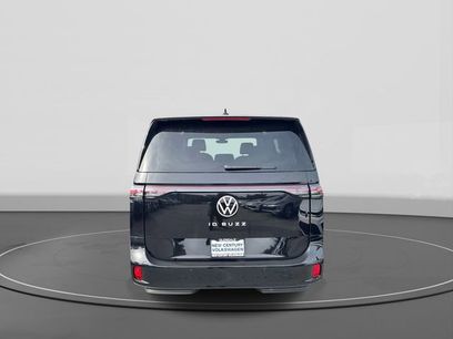 New 2025 Volkswagen ID. Buzz Pro S