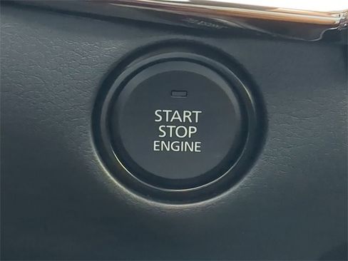 Used 2024 MAZDA CX-30 AWD 2.5 S w/ Preferred Package image 29