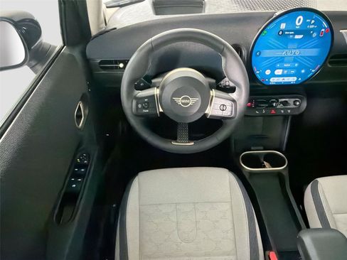 Used 2025 MINI Cooper S FWD image 21