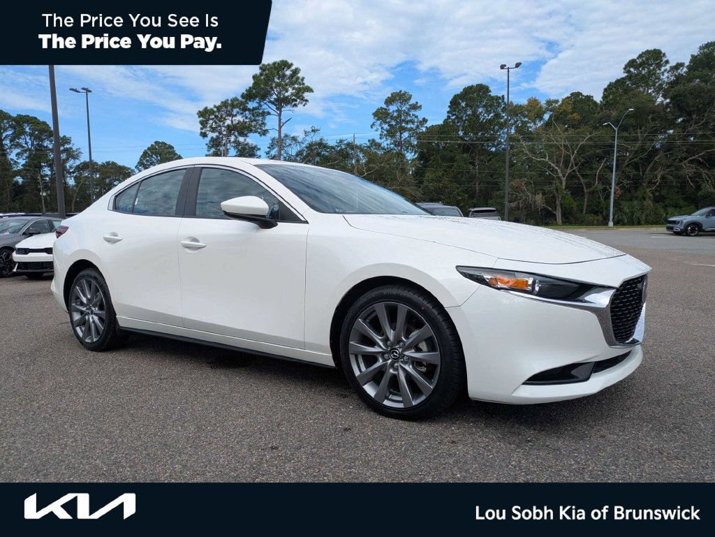 Used 2025 MAZDA MAZDA3 s FWD image 1