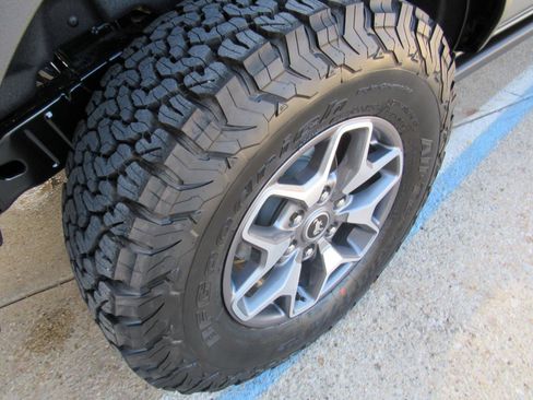 New 2025 Ford Bronco Badlands AWD/4WD image 43