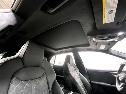 Used 2024 Audi SQ8 Prestige image 27