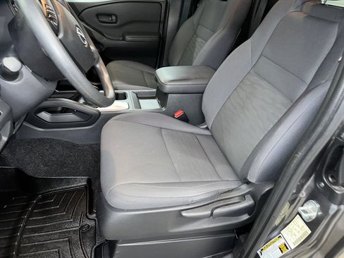 Used 2023 Nissan Frontier S w/ Technology Package image 5