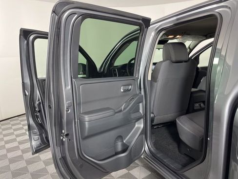 New 2026 Nissan Frontier SV w/ SV Convenience Package image 39
