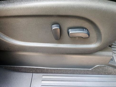 Used 2020 Nissan Titan PRO-4X w/ Pro-4x Convenience Package image 14