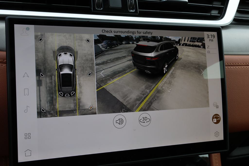 Certified 2026 Jaguar F-PACE R-Dynamic S AWD/4WD image 29
