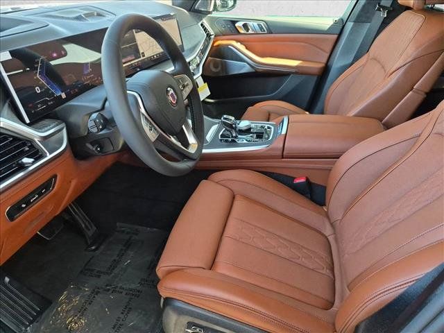 New 2026 BMW ALPINA XB7 AWD/4WD image 4