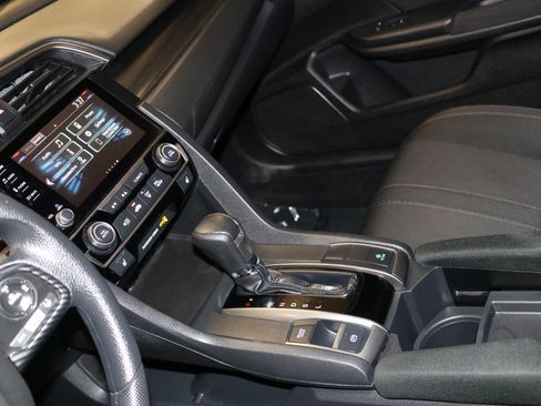 Used 2019 Honda Civic EX image 46