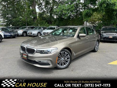 Used 2017 BMW 530i xDrive image 1