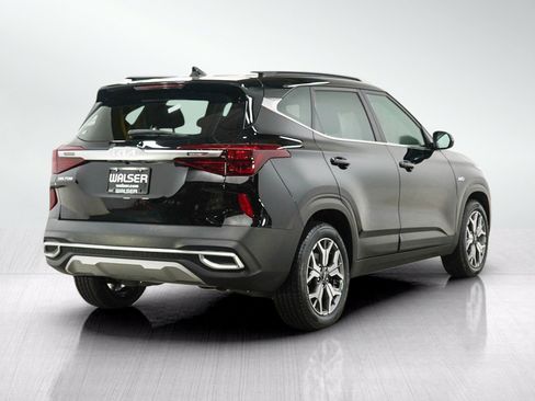 Used 2022 Kia Seltos EX AWD/4WD image 6
