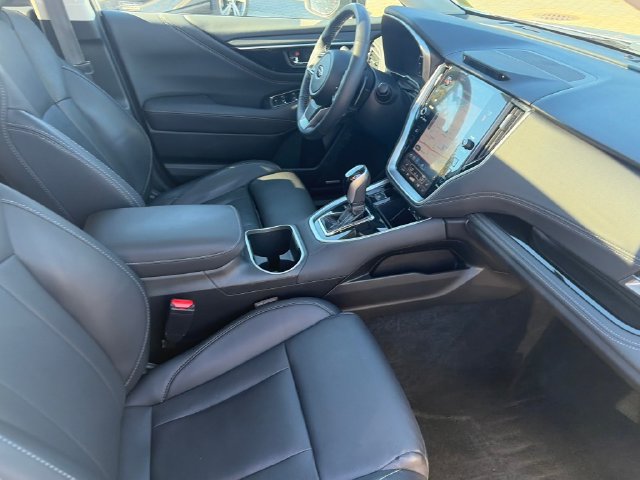 Used 2020 Subaru Outback Limited AWD/4WD image 29