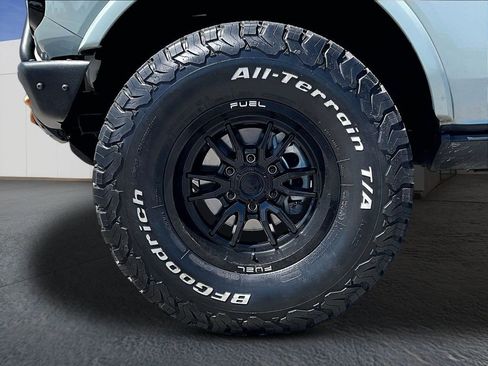 Used 2021 Ford Bronco Outer Banks AWD/4WD image 11