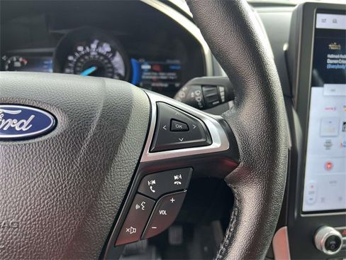 Certified 2022 Ford Edge SEL w/ Convenience Package image 18