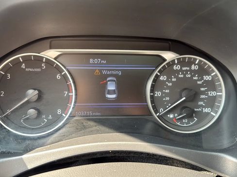 Used 2019 Nissan Altima 2.5 SV FWD image 34