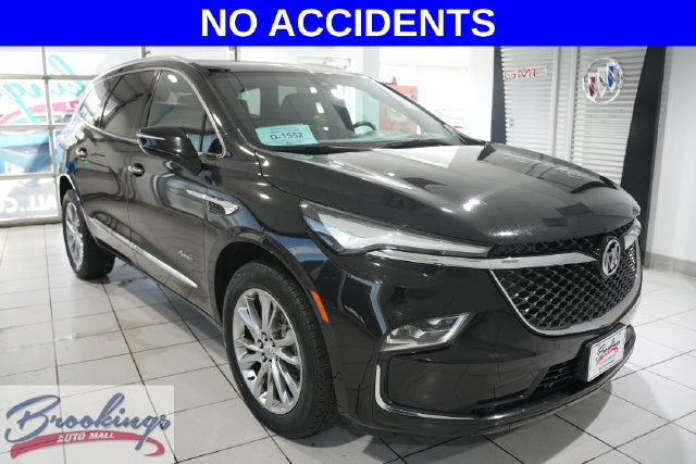 Used 2024 Buick Enclave Avenir w/ Avenir Technology Package AWD/4WD image 1