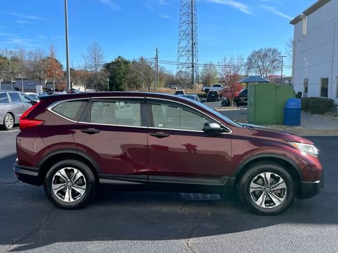 Used 2018 Honda CR-V LX image 7