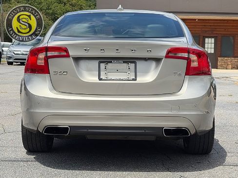 Used 2015 Volvo S60 T6 w/ Convenience Package FWD image 5