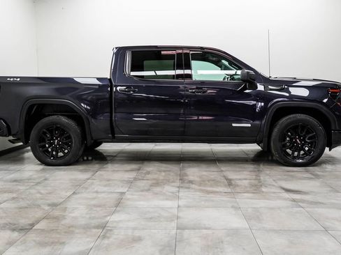 Used 2023 GMC Sierra 1500 Elevation AWD/4WD image 10