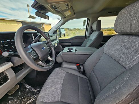 New 2026 Ford F250 XLT w/ FX4 Off-Road Package image 11