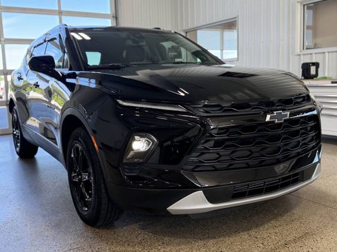 Used 2024 Chevrolet Blazer LT w/ Convenience Package AWD/4WD image 34
