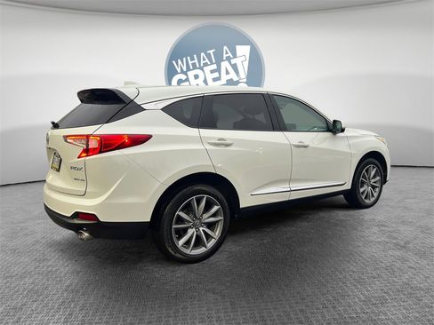 Used 2020 Acura RDX w/ Technology Package image 3