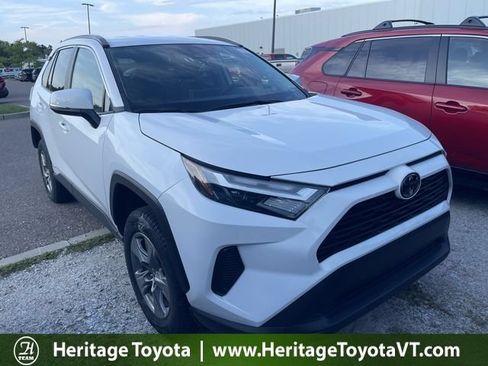 Certified 2025 Toyota RAV4 XLE AWD/4WD image 1