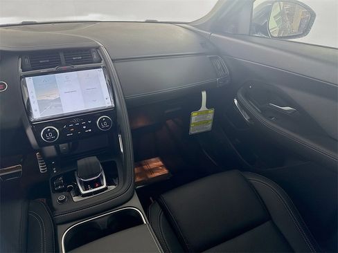 New 2024 Jaguar E-PACE R-Dynamic SE image 23