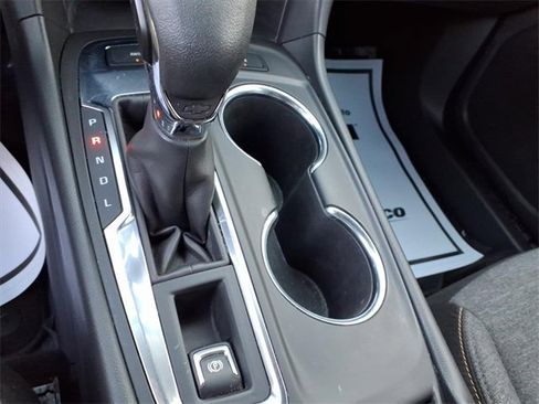 Used 2023 Chevrolet Equinox LT image 19