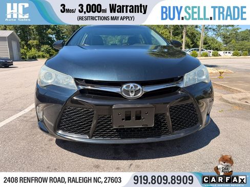 Used 2016 Toyota Camry SE FWD image 8