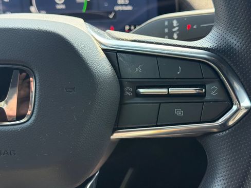 Used 2024 Honda Prologue EX image 30