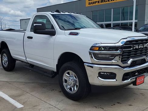 New 2026 RAM 2500 Tradesman AWD/4WD image 2