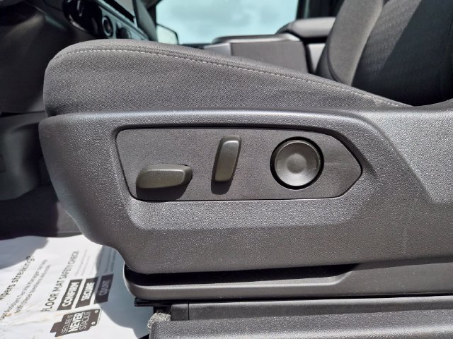 Used 2024 Chevrolet Silverado 1500 LT AWD/4WD image 16