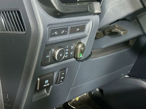 Used 2022 Ford F150 XLT w/ Equipment Group 302A High AWD/4WD image 10