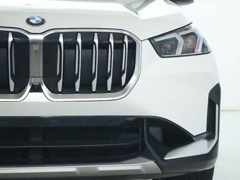 Certified 2023 BMW X1 xDrive28i w/ Premium Package AWD/4WD image 8