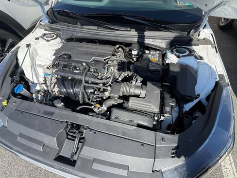 Used 2025 Kia K4 FWD image 31
