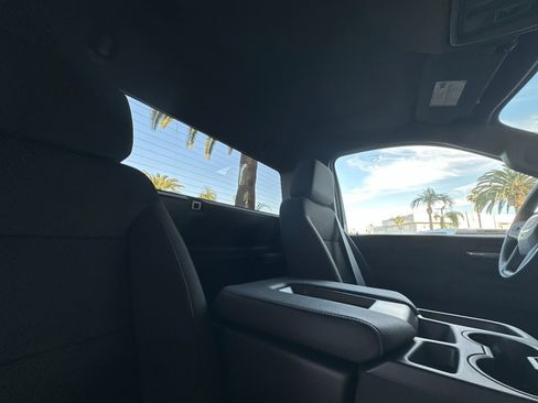 New 2025 GMC Sierra 2500 Pro w/ Convenience Package image 15