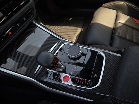 Used 2025 BMW M2 image 21